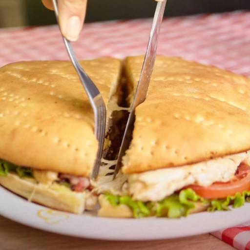 Beirutes com Sabor Irresistível em Lençóis Paulista/SP por Ponto da Esfiha Lençóis Paulista Beirutes com Sabor Irresistível em Lençóis Paulista/SP por Ponto da Esfiha Lençóis Paulista