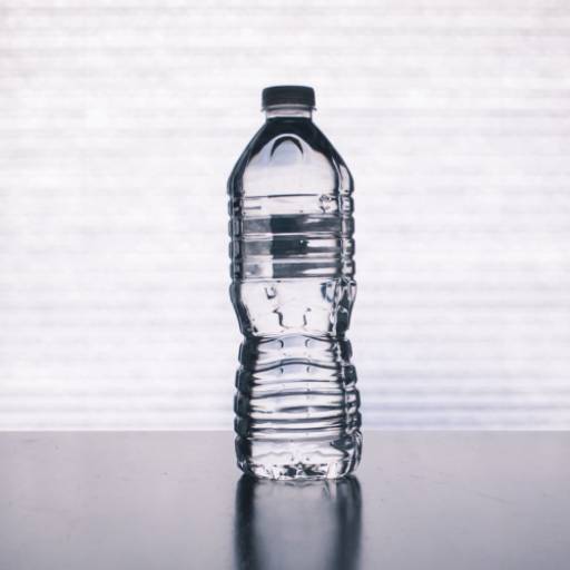 Fardo de Água Sem Gás - Praticidade e Qualidade em São Manuel/SP