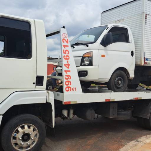 Serviço de Guincho para Caminhão Baú por Marquinho Guincho