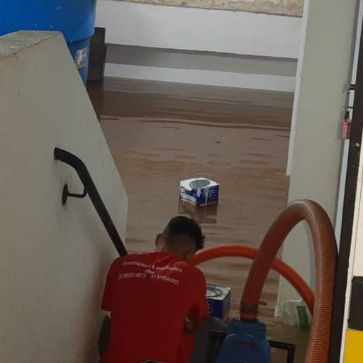 Sucção de Água - Solução Eficiente para Emergências em Belo Horizonte/MG por Desentupidora Império Solução Predial