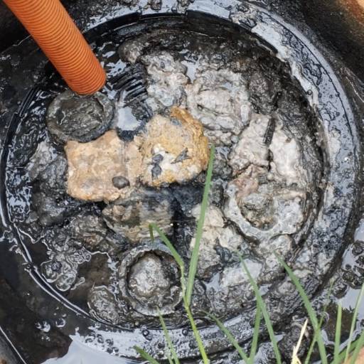 Limpeza de Fossa Biodigestor - Solução Eficiente e Sustentável em Belo Horizonte/MG por Desentupidora Império Solução Predial