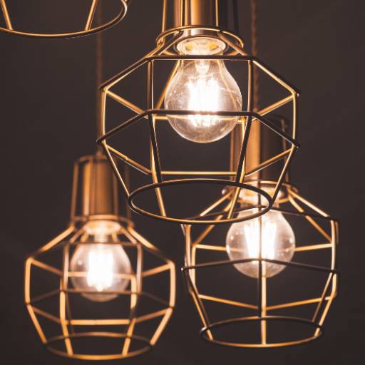 Lustres e Pendentes – Elegância e Estilo em Avaré/SP