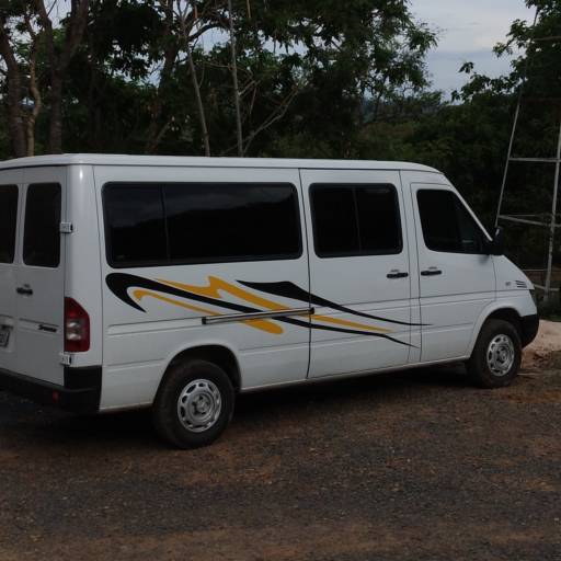 Transporte Escolar para Escola Particular - Conforto e Pontualidade em Formosa-GO