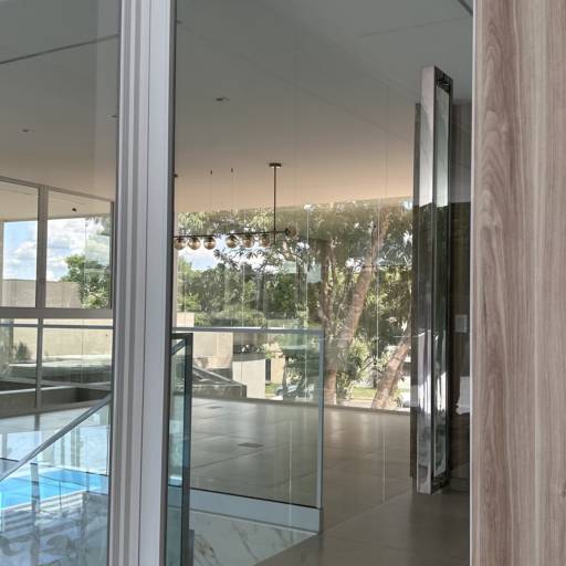 Porta Pivotante Linha 42