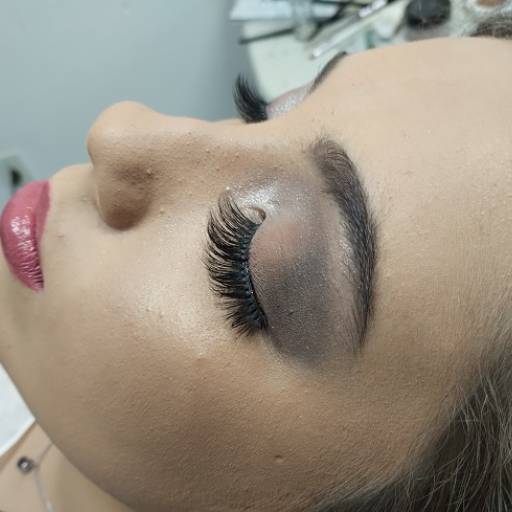 Maquiagem Perfeita para Realçar sua Beleza em São Manuel, SP