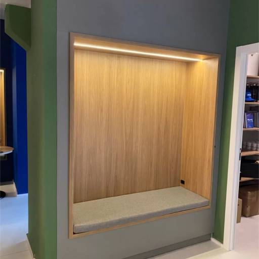 Projeto de Móveis Planejados realizado para a empresa Lyncas por MOBID Marcenaria