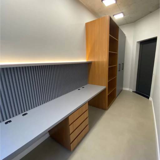 Projeto de Móveis Planejados para Home Office por MOBID Marcenaria