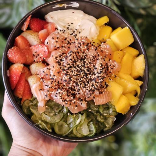 Poke de Salmão Cru - Frescor e Sabor em Lençóis Paulista