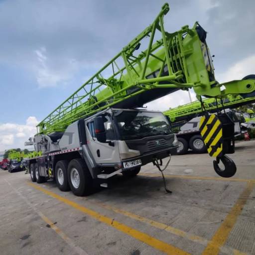 Locação de Guindastes e Retroescavadeiras – Soluções Eficientes e Versáteis em Castanhal, PA por Transrental Service Transportes de Cargas LTDA