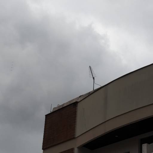 Antena Proeletronic 38 elementos instalada para três pontos no bairro Vila Assunção em Santo André em 14/01/2025