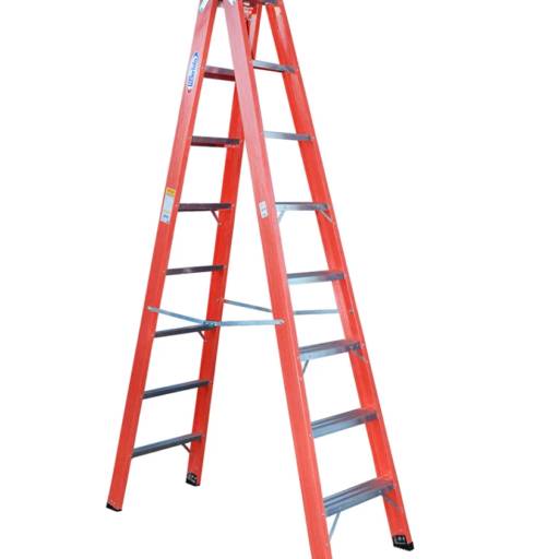 Altura com Segurança – Aluguel de Escadas Profissionais em Ninho Verde II