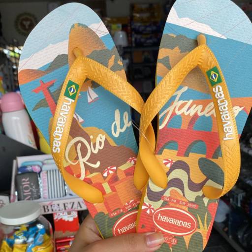Havaianas em Martinho Campos – Estilo e Conforto para Todos os Momentos por Papelaria Santos