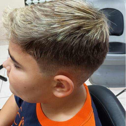 Luzes Masculinas - Estilo e Modernidade em São Manuel, SP