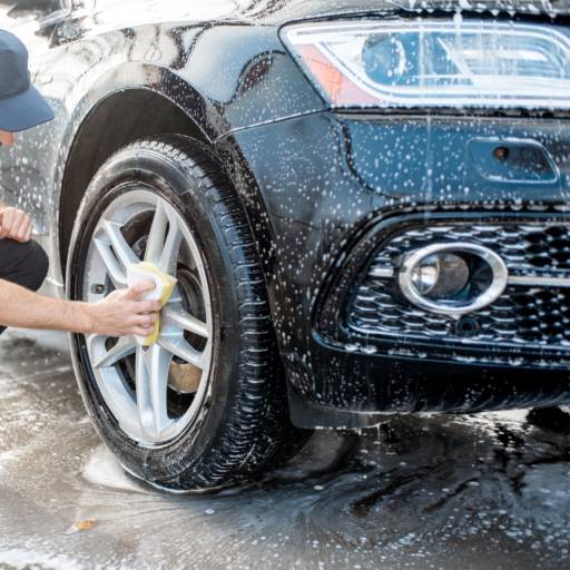 Lavagem de Caminhonete