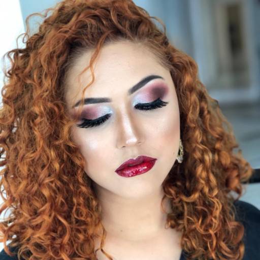 Maquiagens por Salão Deixa Cachear