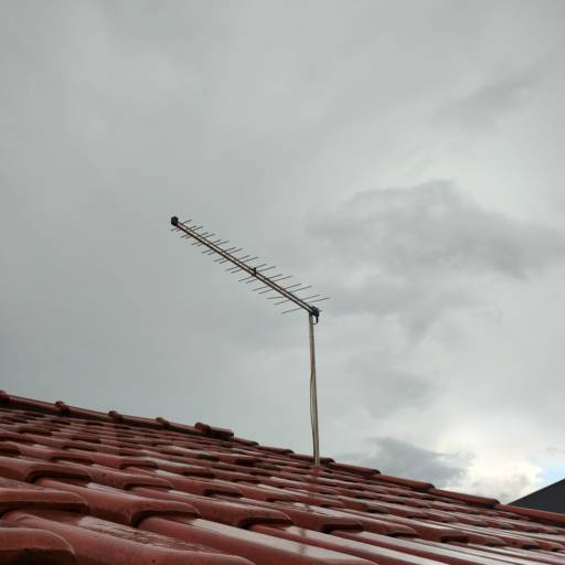 Antena Proeletronic 38 elementos instalada para dois pontos no bairro Jardim Estela em Santo André em 13/02/2025