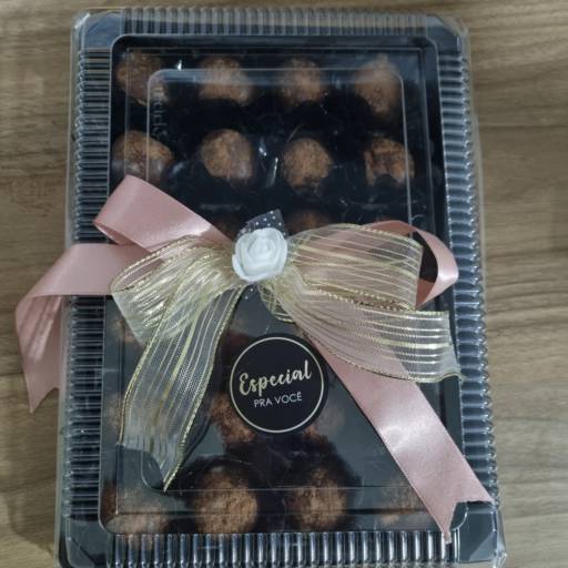 Presente de Aniversário – Chocolates Artesanais para Celebrar com Sabor