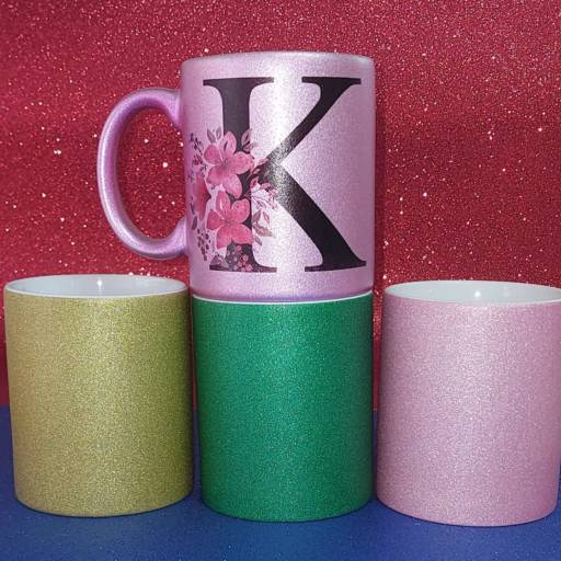 Caneca de Glitter Personalizada – Brilho e Exclusividade em São Paulo, SP em São Paulo, SP por Papelaria e Presente Safari