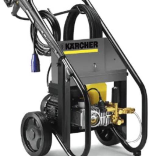 Lavadora de Alta Pressão Karcher HD 7/13 – Máxima Eficiência na Limpeza Pesada | Ninho Verde II Eco Residence - SP em Ninho Verde II Eco Residence, SP por 3R Locadora de Equipamentos para construção civil