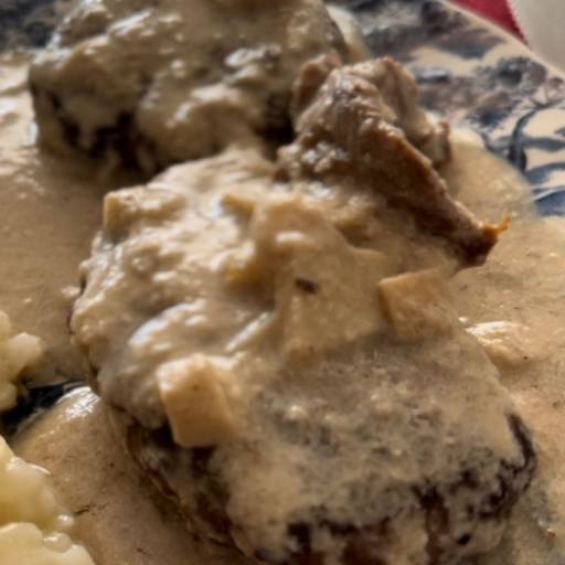 Medalhão de filé com creme de palmito por Leveat - Comidas saudáveis e ultrassaborosas