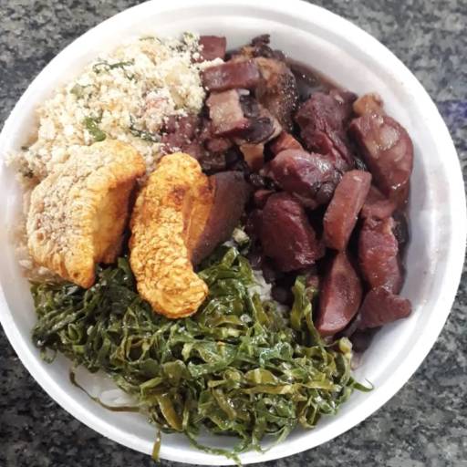 Marmitex saboroso e caseiro – Qualidade e praticidade em São Manuel por Elaine Rotisserie