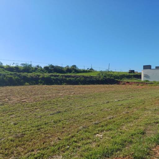 Terrenos à Venda com Ótimo Custo-Benefício - Bairro Residencial Manacás - São Manuel, SP por Stamponi Imóveis