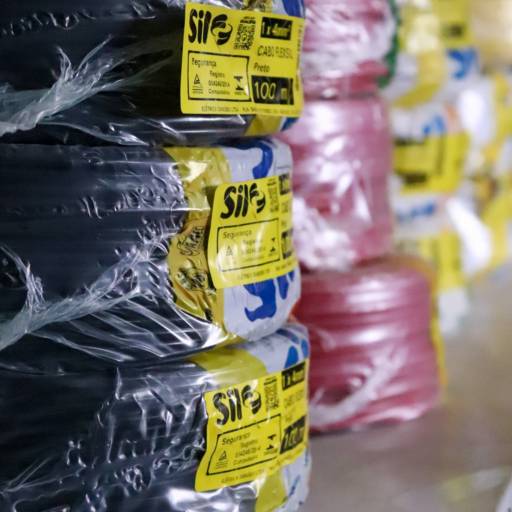 Materiais Elétricos de Alta Performance – Segurança e Eficiência em Águas de Santa Bárbara, SP