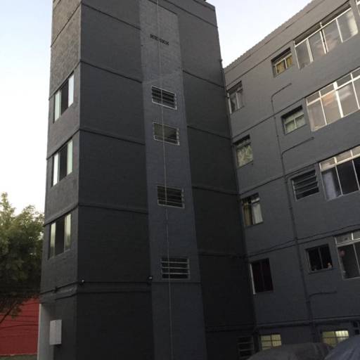 Lavagem, Restauração, Calafetação e Pintura realizada no Condomínio Amendoeiras II, em José Bonifácio