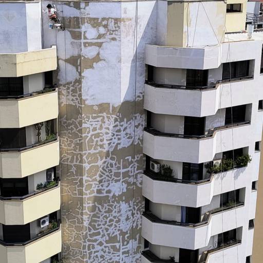 Lavagem, Restauração, Calafetação e Pintura realizada no Condomínio em Vila Prudente por InovaVertical