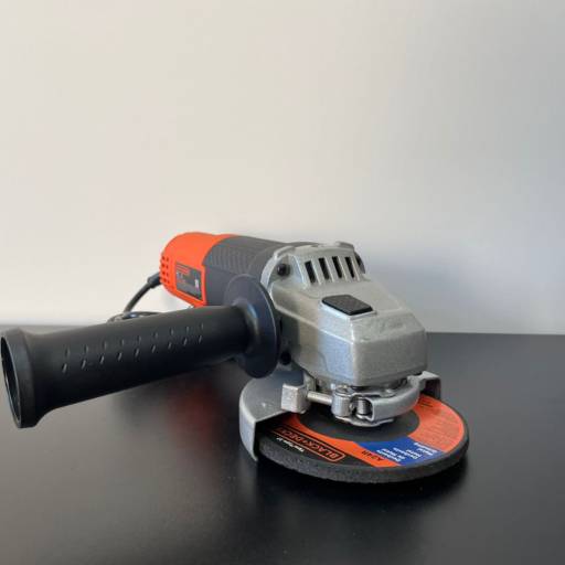 Locação de Esmerilhadeira em Carapicuíba, SP por FG Locações de Equipamentos