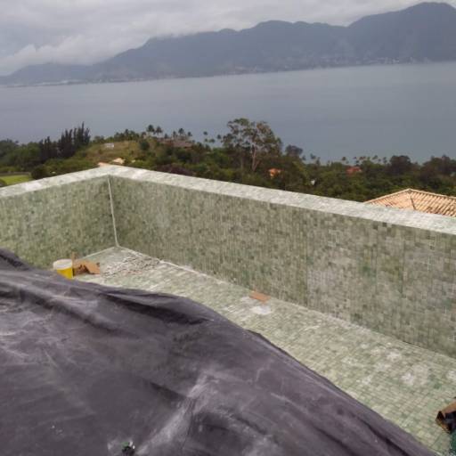 Reformas e construção de Piscinas por JMS Construção e Reforma