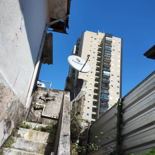 Antena Parabólica banda Ku StarOne C2 70w com receptor Century MidiaBox B7 instalada para um ponto no bairro Jardim em Santo André em 20/03/2025