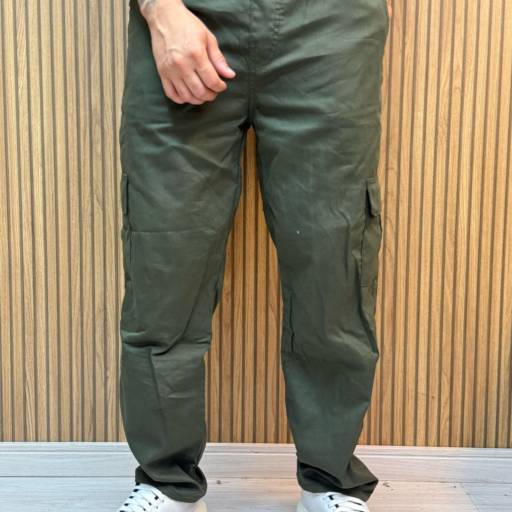Calça Sarja Cargo por DK Multmarcas