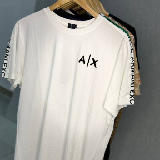 Camiseta Malha Chinesa por DK Multmarcas