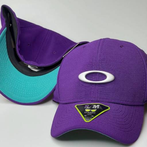 Boné Premium 100% Algodão  por DK Multmarcas