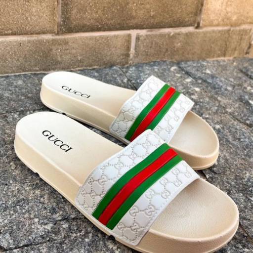 Chinelo Slide  por DK Multmarcas