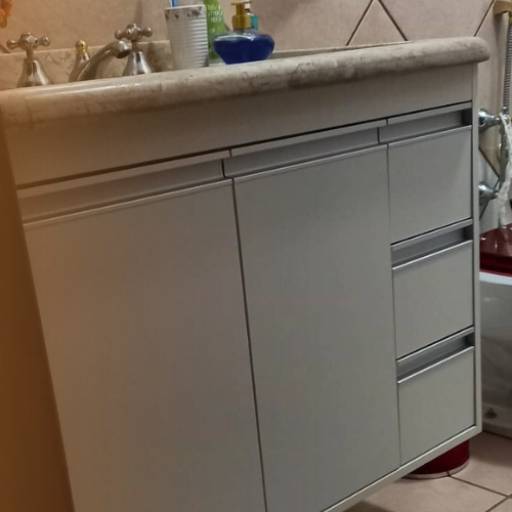 Móvel planejado para banheiro por Marcenaria Gama 