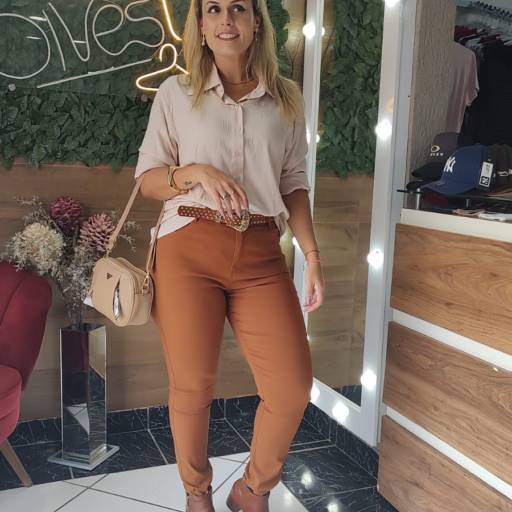 Calça com Lycra com Cinto do P ao GG – Sivest, São Manuel, SP por Sivest