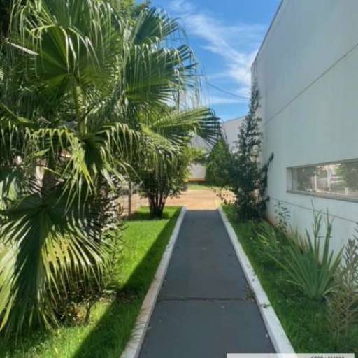 SALÃO PARA ALUGAR NO BAIRRO VILA NOVA EM JAU-SP em Jaú, SP por  Imobiliária Perlati