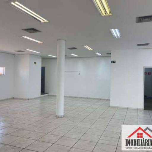 SALÃO PARA ALUGAR NO BAIRRO VILA NOVA EM JAU-SP em Jaú, SP por  Imobiliária Perlati