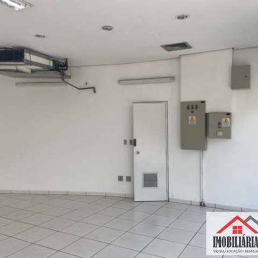 SALÃO PARA ALUGAR NO BAIRRO VILA NOVA EM JAU-SP em Jaú, SP por  Imobiliária Perlati