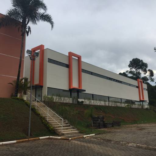 Construção Predial - Até 4 andares em Riviera de Santa Cristina XIII