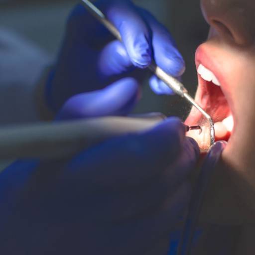 Implantes Dentários com Estética Natural e Segurança em Itu por Dr. Eduardo Loures Filho - Odontologia e Urgência 24h