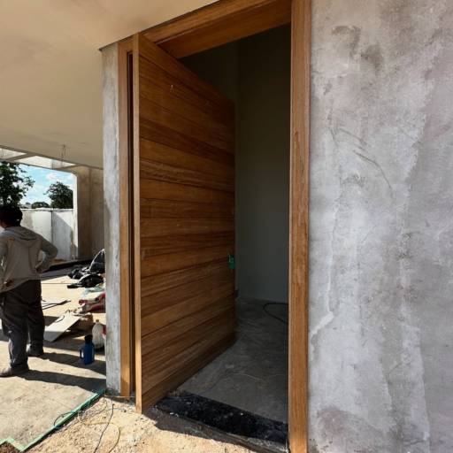 Construção Residencial e Comercial no Ninho Verde II por Vetor 3 Engenharia e Construções LTDA