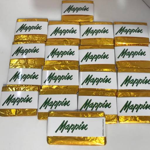 Chocolates com o Logo da Sua Empresa – Presentes Corporativos em São Paulo por Tia Madrinha Bolos e Chocolates