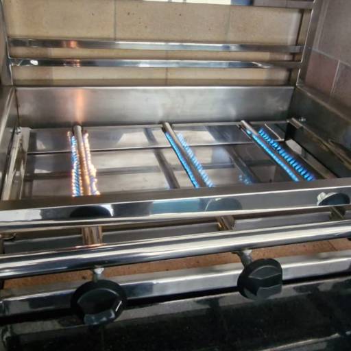 Churrasqueira a Gás em Inox – Praticidade e Elegância para o Seu Espaço Gourmet por MW Inox Fabricação e Polimento Industrial