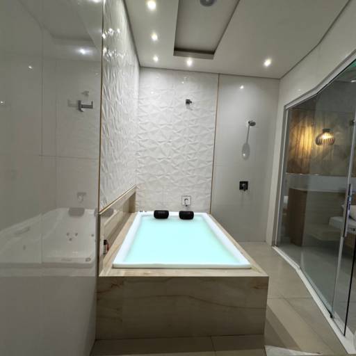 Suíte Temática Cancún – Conforto, Tecnologia e Estilo em Cacoal por Motel Você Que Sabe