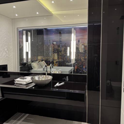 Suíte Temática Nova York – Sofisticação Urbana e Sensualidade em Cacoal por Motel Você Que Sabe