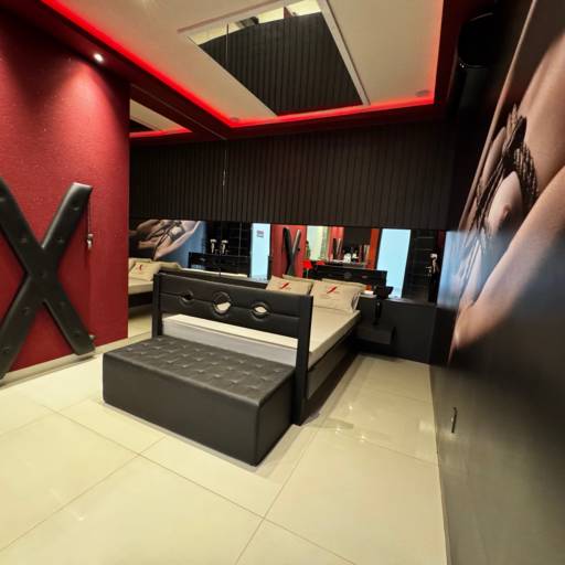 Suíte Quarto Vermelho – Intensa, Ousada e Memorável em Cacoal por Motel Você Que Sabe