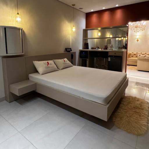 Suíte Imperial – Sofisticação, Tecnologia e Conforto Máximo em Cacoal por Motel Você Que Sabe